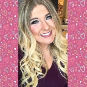 Meet your Posher, Leah